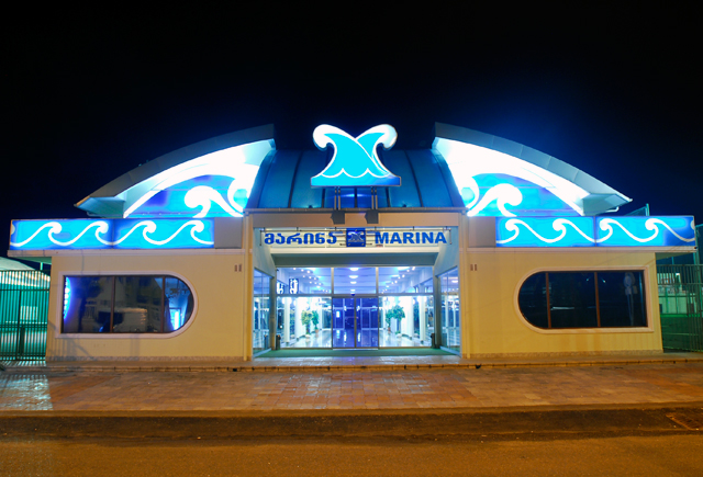 hotel_marina.jpg hotel_marina.jpg