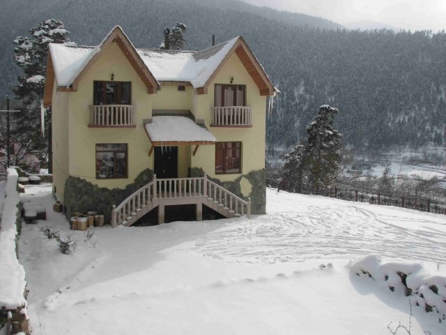 villa_likani.jpg villa_likani.jpg