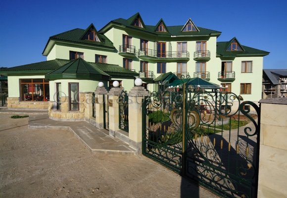villa_palace-bakuriani.jpg villa_palace-bakuriani.jpg