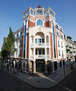world-palace-in-batumi_1.jpg world-palace-in-batumi_1.jpg